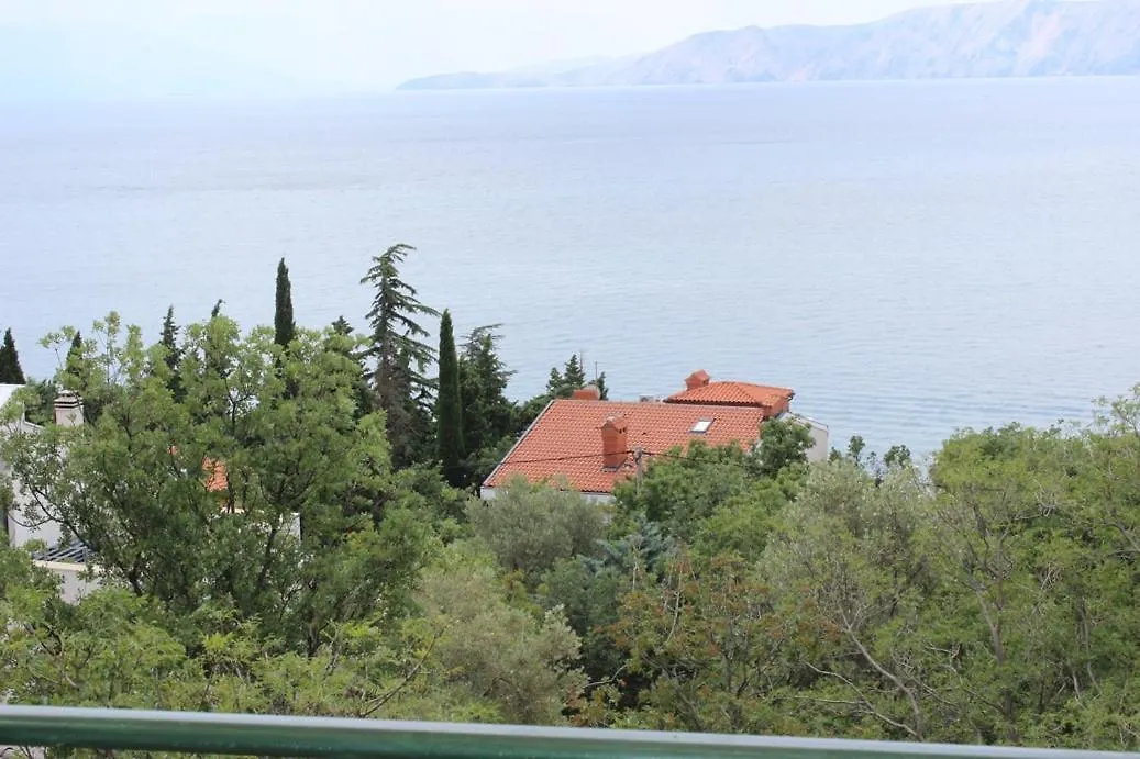 Blaz 3 - Apartment 5 Pax, Terrace With Sea View, 150 M From The Beach Novi Vinodolski Croatia
