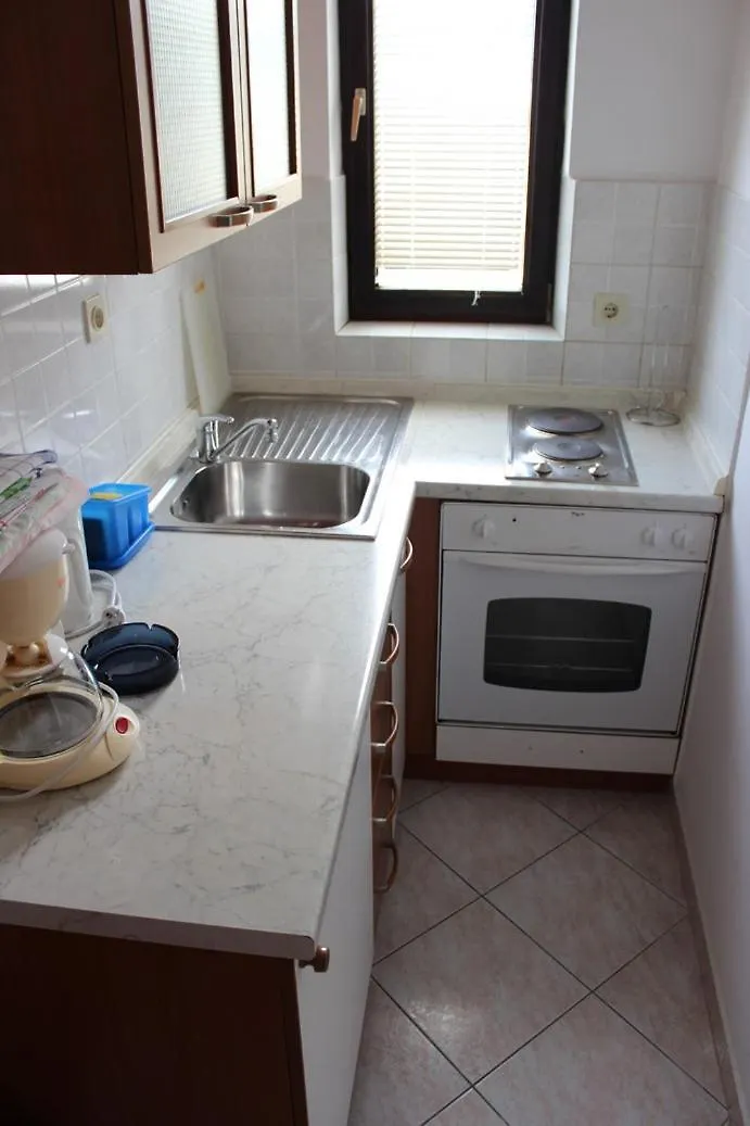 Blaz 3 - Apartment 5 Pax, Terrace With Sea View, 150 M From The Beach Novi Vinodolski Croatia